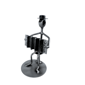 Metalowa figurka akordeonisty – oryginalny prezent dla muzyka